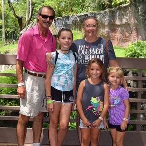 Meet your Posher, Janet